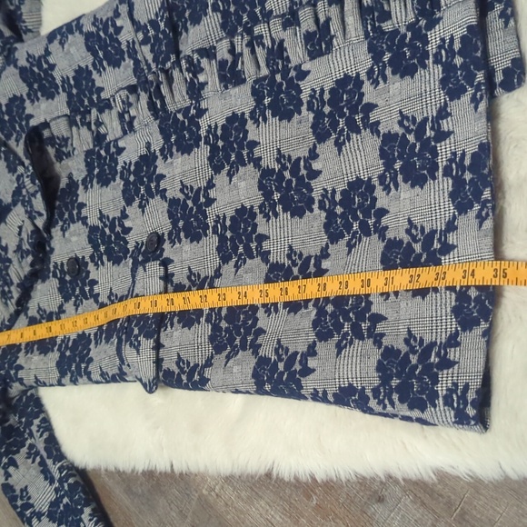 HALOGEN Ruffle Front Topper Coat ~ EUC - Picture 7 of 11